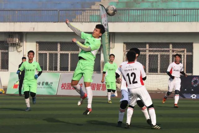 彭啸：团结一心，我们仍有机会争夺奖牌